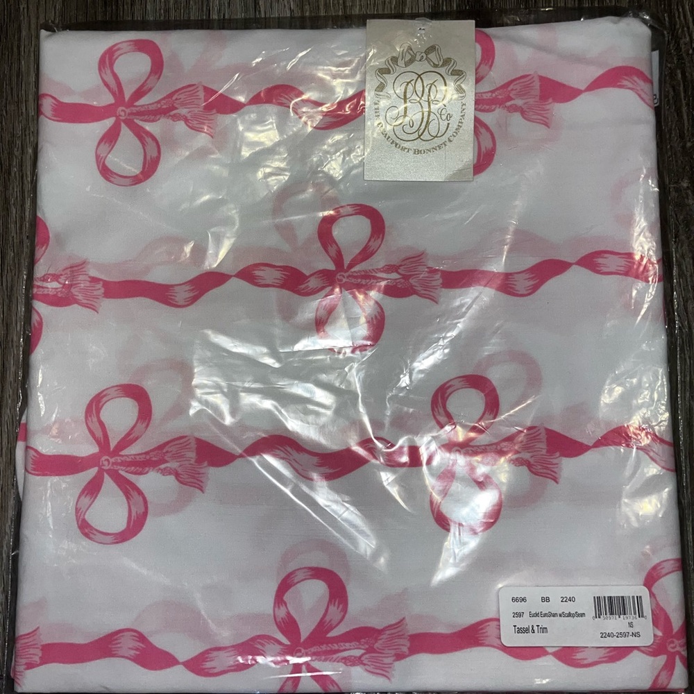 New in bag TBBC Euclid Euro Sham - Tassel & Trim